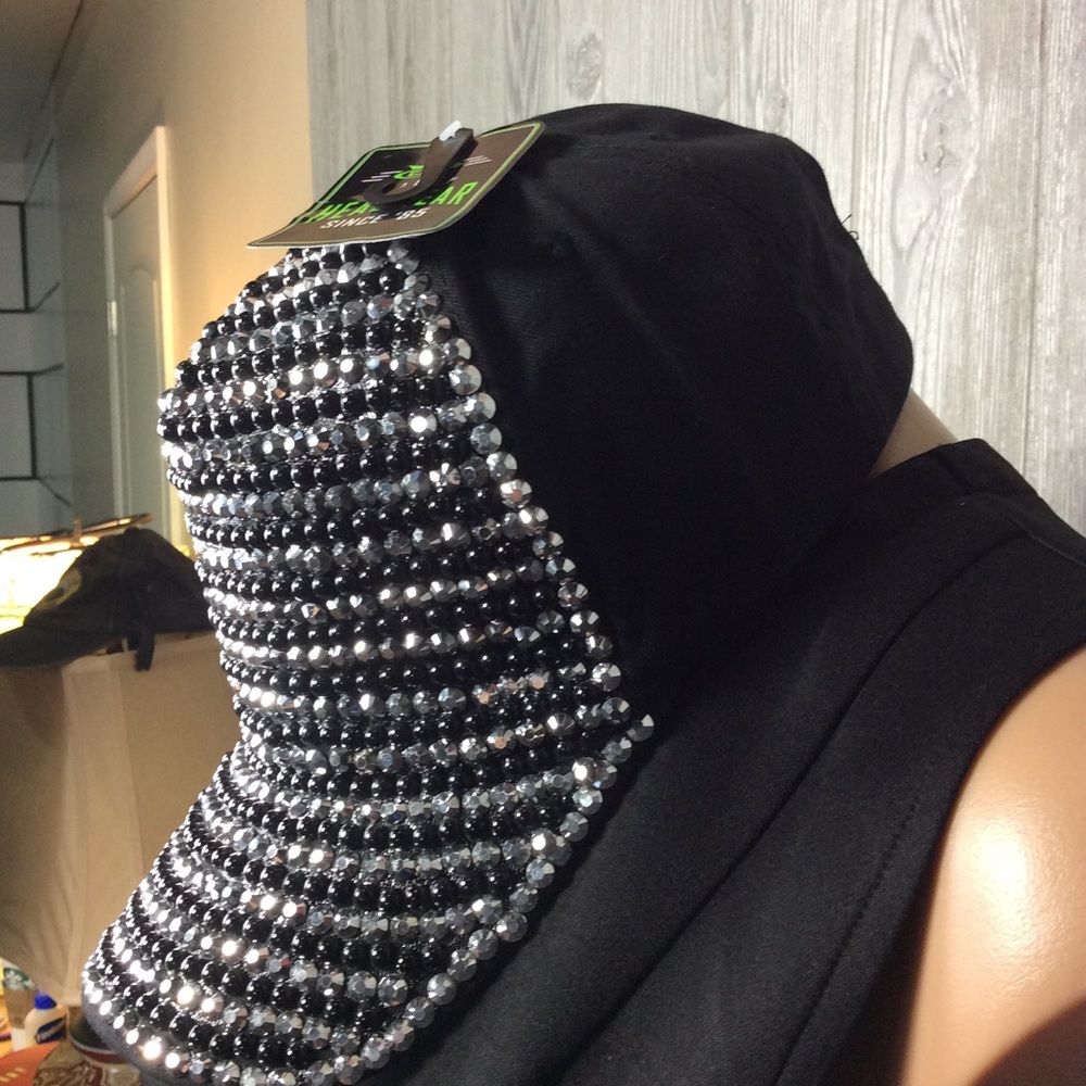 NWT Silver and Black Bling Hat - LAST 1 - Picture 3 of 4